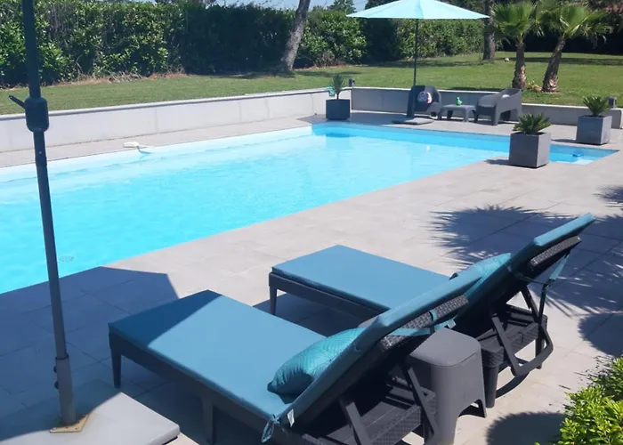 L'ecureuil*** * Mouscardes